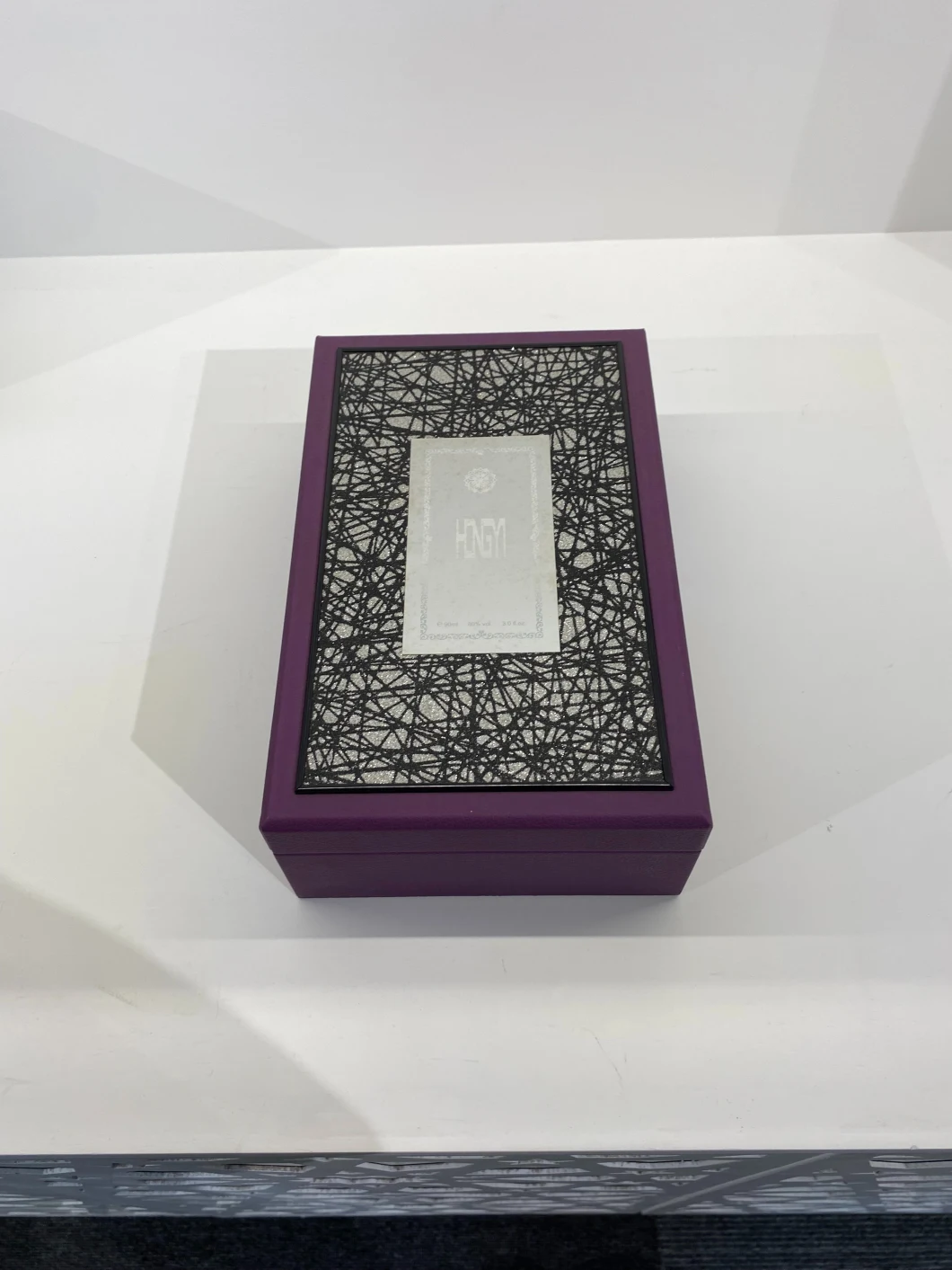 Custom Luxury Gift Packaging Perfume Frageance Essential Oil Cosmetic Wooden Wood MDF Carton Box